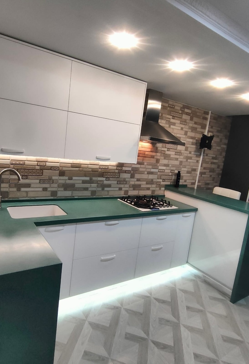 Столешница Kerrock Shamrock 633